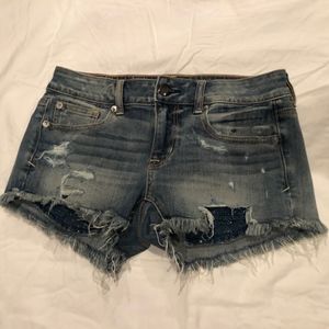 American Eagle Distressed Pattern Pocket Shorts